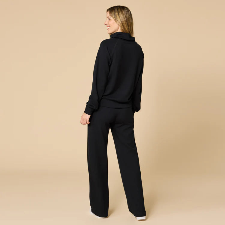 Dream Tech Cowl Neck with Pleat Pant Black