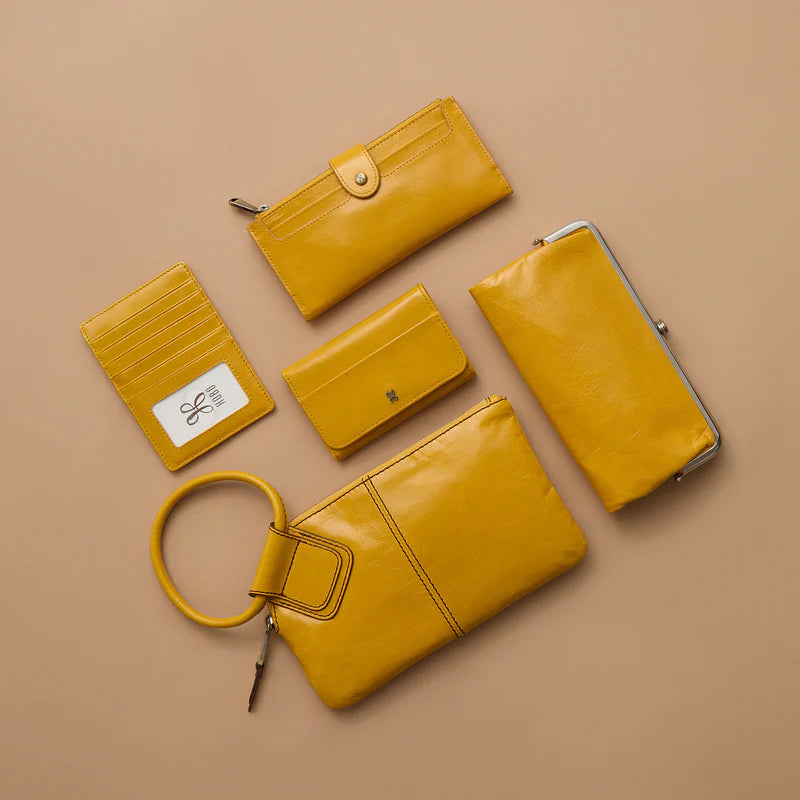 Lauren Clutch Wallet In Polished Leather